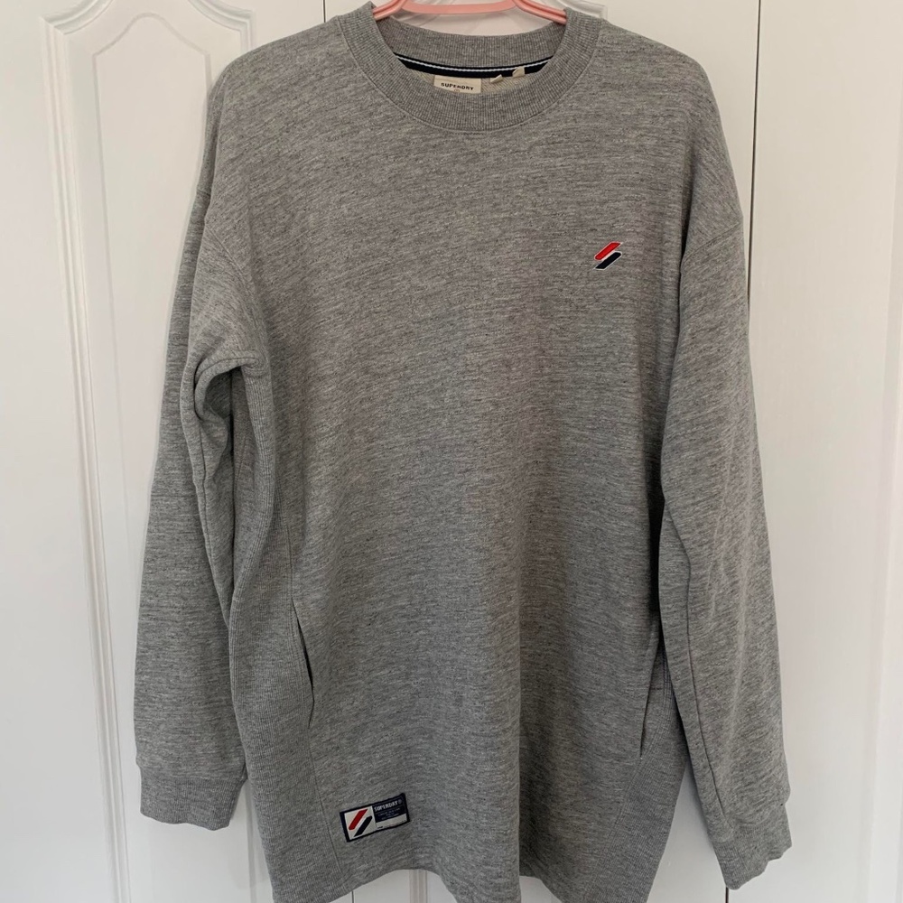 SUPERDRY X-Small/Small Gray Crew Neck Sweater